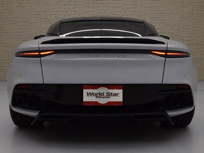 صورة 8 لـ 2019 Aston Martin DBS SUPERLEGGERA