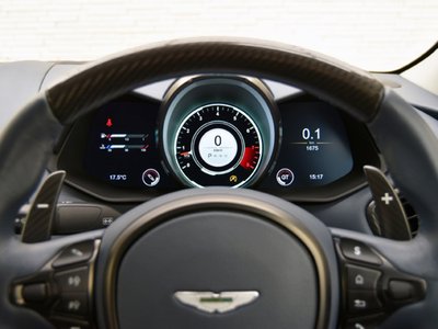 2019 Aston Martin DBS SUPERLEGGERA 照片 19