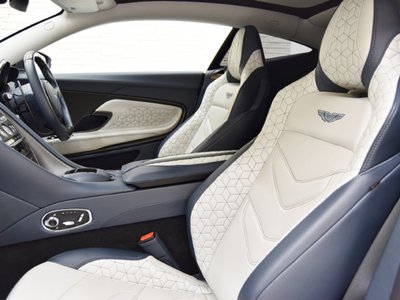 صورة 9 لـ 2019 Aston Martin DBS SUPERLEGGERA