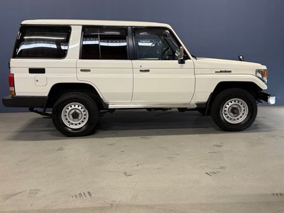 2000 Toyota LAND CRUISER 70 照片 5