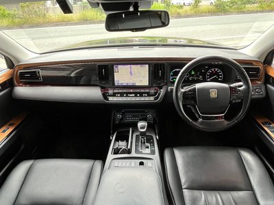 2019 Toyota CENTURY — фото 30