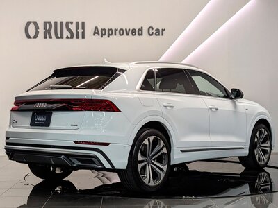 2020 AUDI Q8 — миниатюра 4