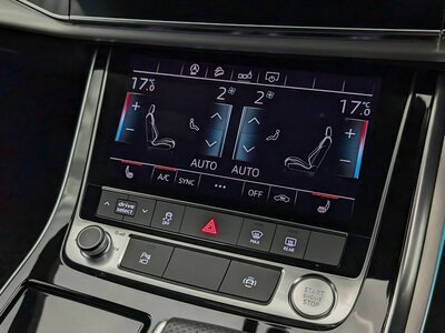 2020 AUDI Q8 — миниатюра 18
