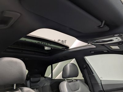 2020 AUDI Q8 — миниатюра 38