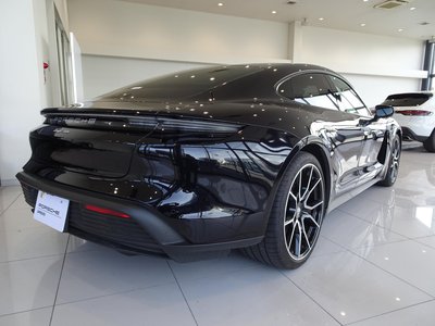 2025 Porsche TAYCAN — миниатюра 6