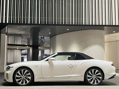 صورة 7 لـ 2025 Bentley CONTINENTAL