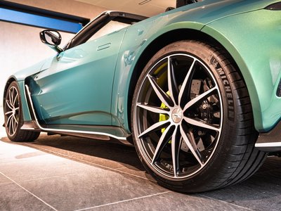 2023 Aston Martin VANTAGE 照片 37