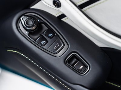 2023 Aston Martin VANTAGE 照片 52