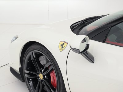 صورة 16 لـ 2025 Ferrari 296 GTS