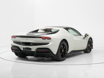 صورة 10 لـ 2025 Ferrari 296 GTS