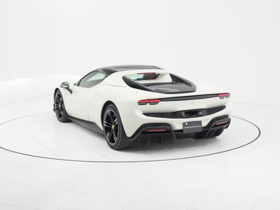 صورة 15 لـ 2025 Ferrari 296 GTS