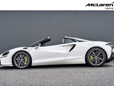 صورة 9 لـ 2025 Mclaren ARTURA SPIDER