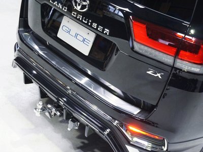 2024 Toyota LAND CRUISER 300 photo 16