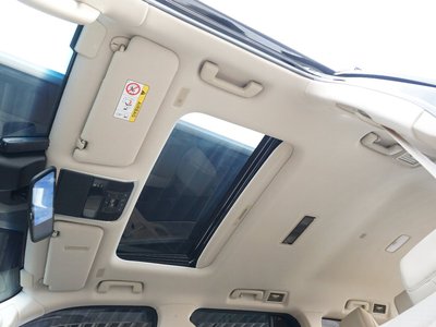 2024 Toyota LAND CRUISER 300 thumbnail 31