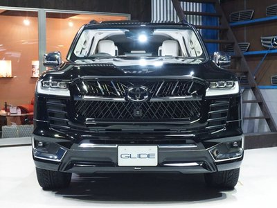 2024 Toyota LAND CRUISER 300 photo 13