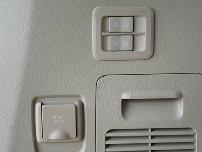 2024 Toyota LAND CRUISER 300 thumbnail 77