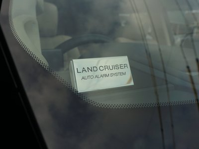 2024 Toyota LAND CRUISER 300 thumbnail 28