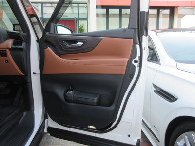 صورة 49 لـ 2026 Toyota VELLFIRE
