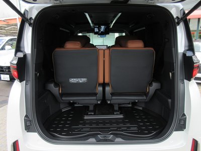 صورة 29 لـ 2026 Toyota VELLFIRE