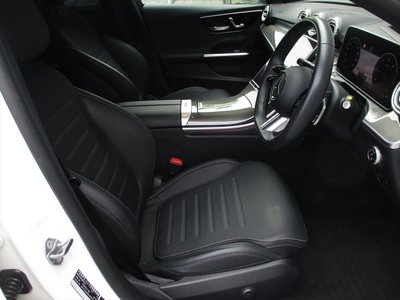 2023 Mercedes-BENZ C-CLASS photo 12