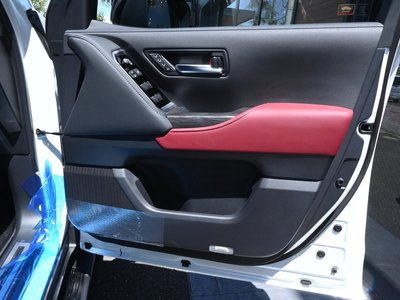 2025 Toyota LAND CRUISER 300 缩略图 26