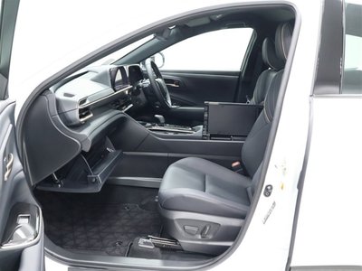 2024 Toyota CROWN CROSSOVER thumbnail 22