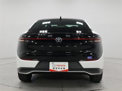 2024 Toyota CROWN CROSSOVER thumbnail 32