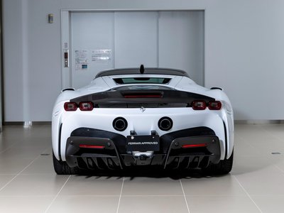 2022 Ferrari SF90 STRADALE 照片 15