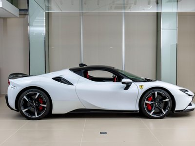 2022 Ferrari SF90 STRADALE 照片 11