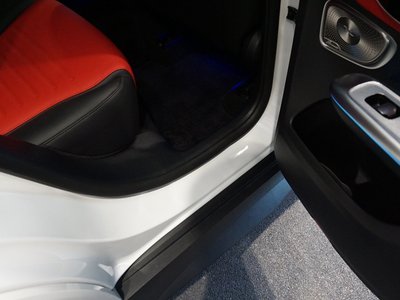 2026 Mercedes-BENZ GLC thumbnail 37