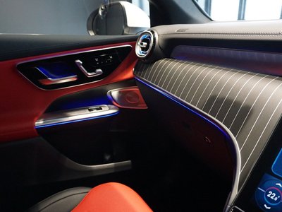 2026 Mercedes-BENZ GLC thumbnail 56