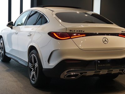 2026 Mercedes-BENZ GLC photo 8
