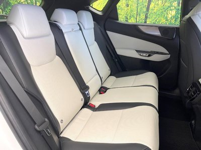 صورة مصغرة 9 لـ 2023 Lexus NX