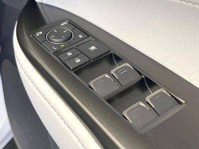 صورة مصغرة 43 لـ 2023 Lexus NX