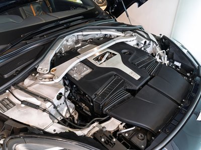 2023 Aston Martin DBX — миниатюра 18