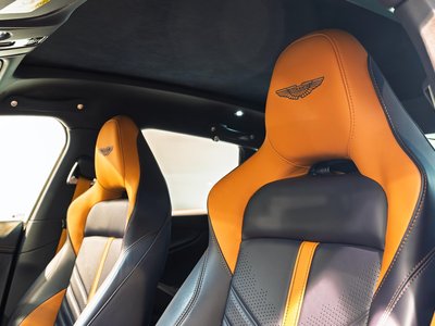 2023 Aston Martin DBX — миниатюра 28