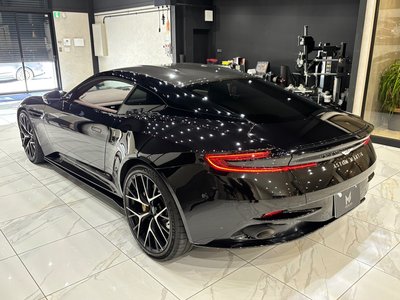2024 Aston Martin DB12 — миниатюра 39