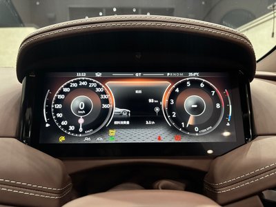 2024 Aston Martin DB12 — миниатюра 30