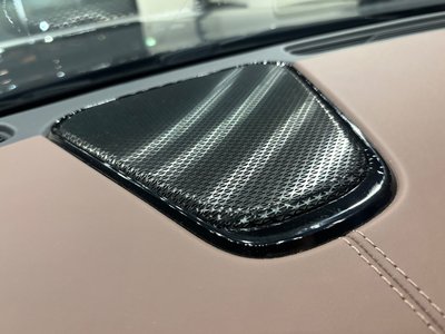 2024 Aston Martin DB12 — миниатюра 66
