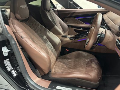 2024 Aston Martin DB12 — миниатюра 18