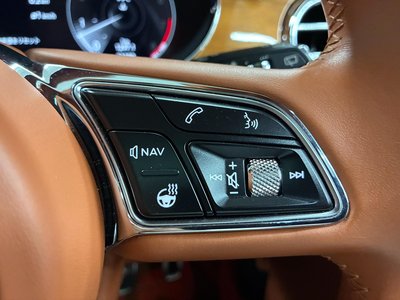 صورة مصغرة 25 لـ 2021 Bentley BENTAYGA