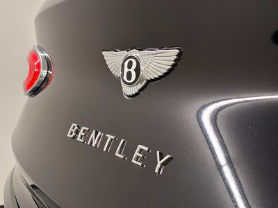 صورة مصغرة 81 لـ 2021 Bentley BENTAYGA