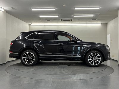 صورة مصغرة 8 لـ 2021 Bentley BENTAYGA