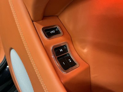 صورة مصغرة 48 لـ 2021 Bentley BENTAYGA