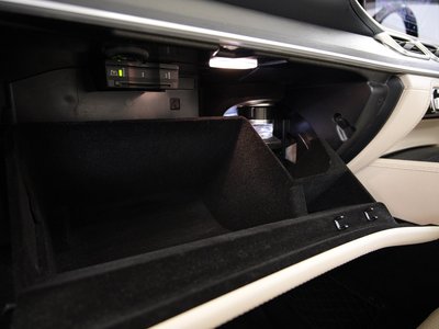 2021 Mercedes-BENZ GLS photo 8