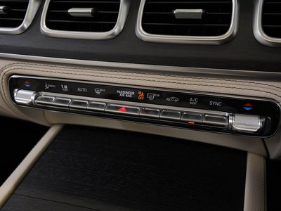 2021 Mercedes-BENZ GLS thumbnail 46