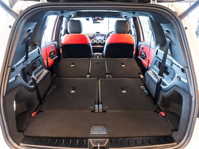 صورة مصغرة 35 لـ 2024 Mercedes-BENZ GLB AMG