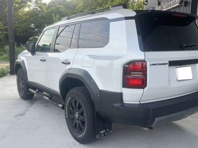صورة 8 لـ 2024 Toyota LAND CRUISER 250