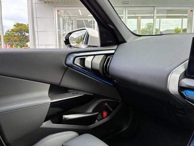 2026 BMW X3 thumbnail 36