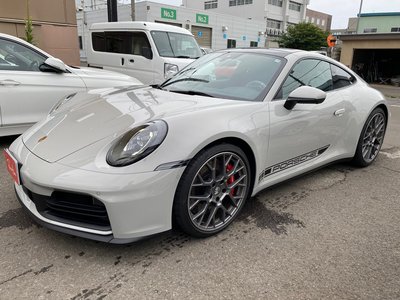 2025 Porsche 911 photo 7